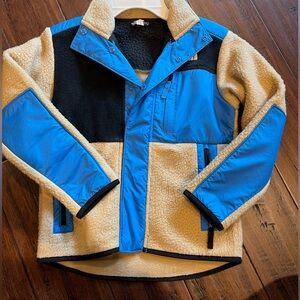 The North Face Sherpa jacket boys size 7/8